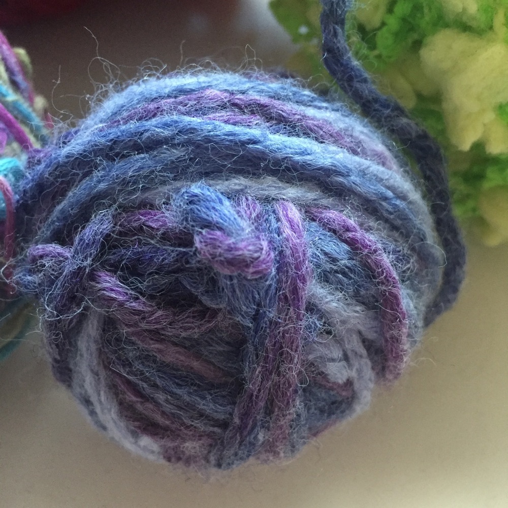 ❤️yarn bundle - Picture 4 of 6